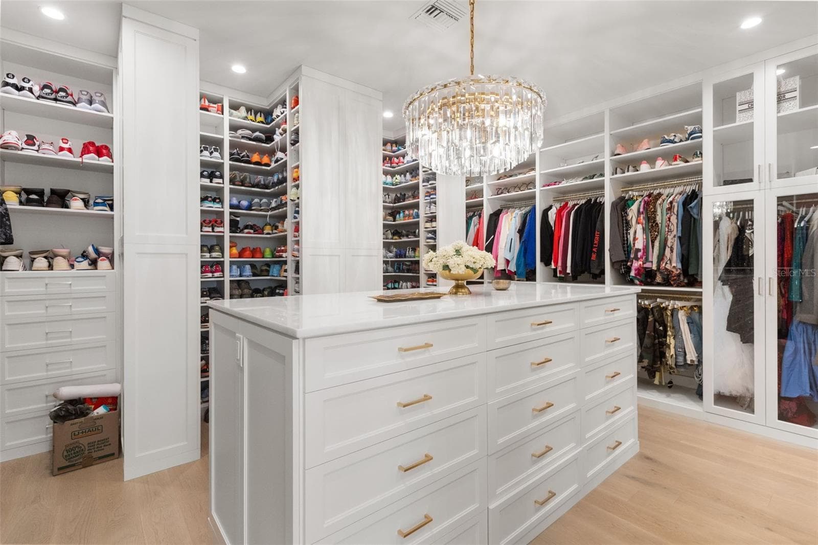 Custom Closet - 6091 LINNEAL BEACH DR, APOPKA