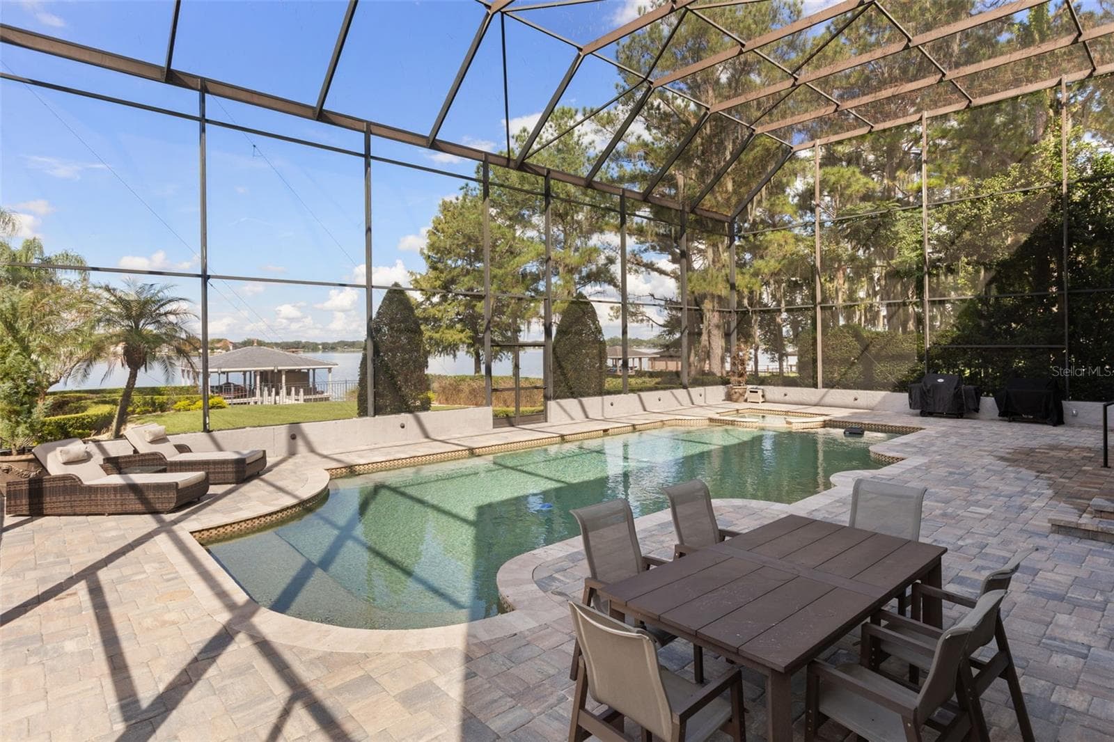 Paradise included - 6091 LINNEAL BEACH DR, APOPKA