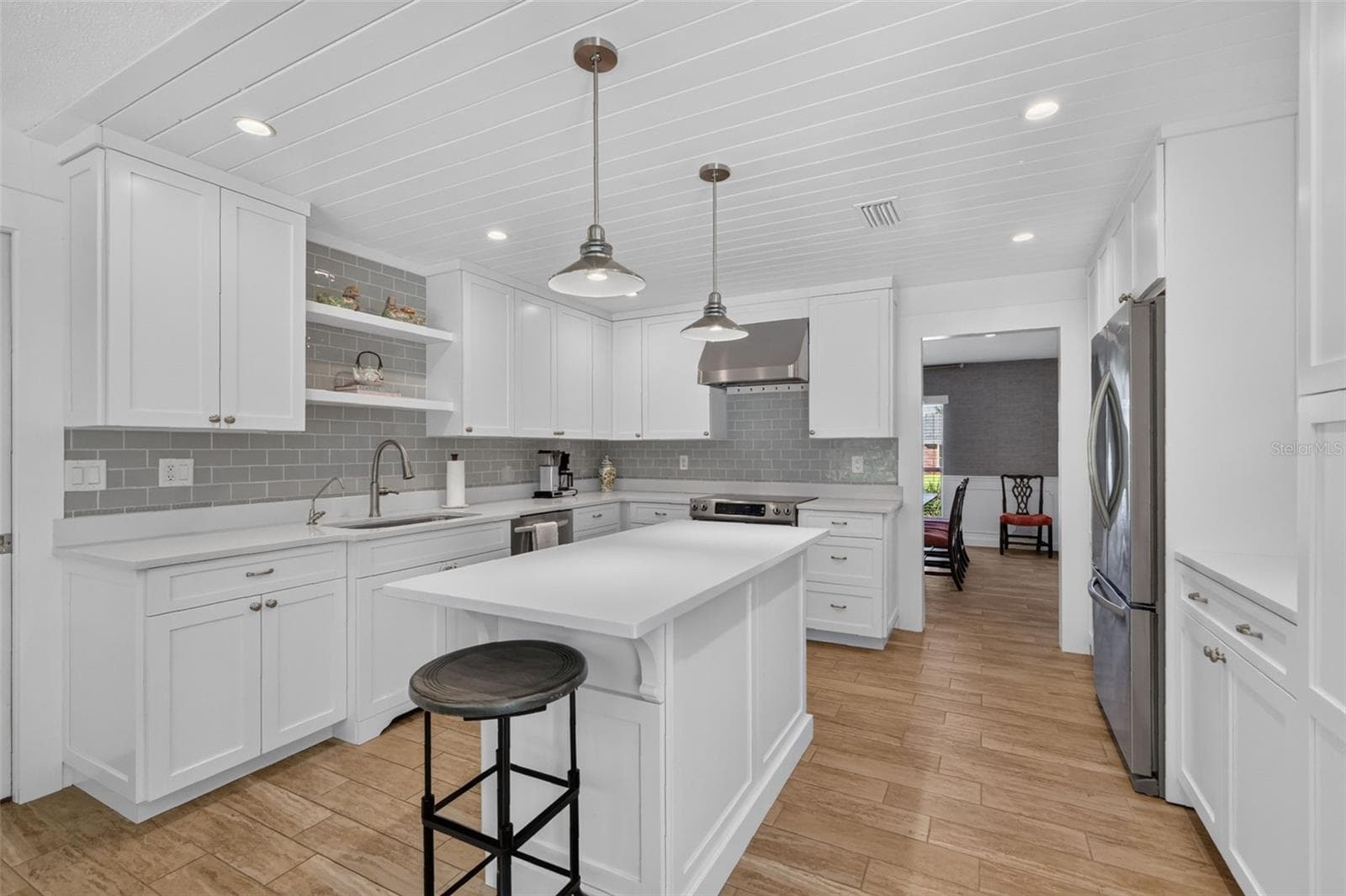 Single Family Residence at 1307 LA SALIDA WAY, LEESBURG, photo 13 of 35