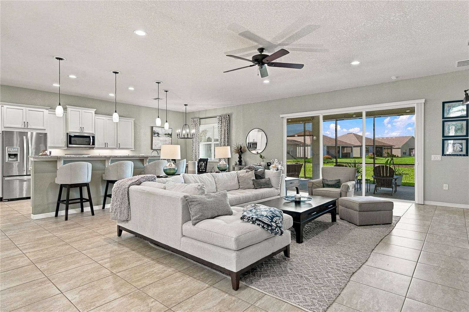 Living room - 6125 PEBBLE BEACH BLVD, WINTER HAVEN