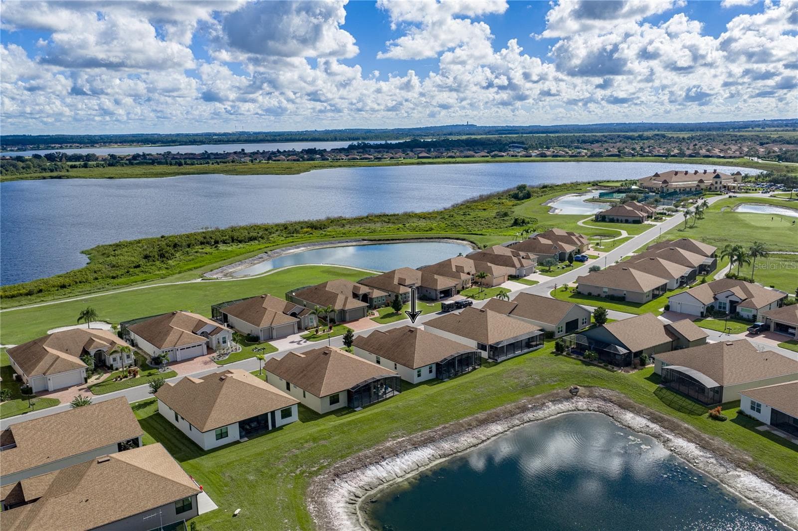 Neighborhood drone view - 6125 PEBBLE BEACH BLVD, WINTER HAVEN