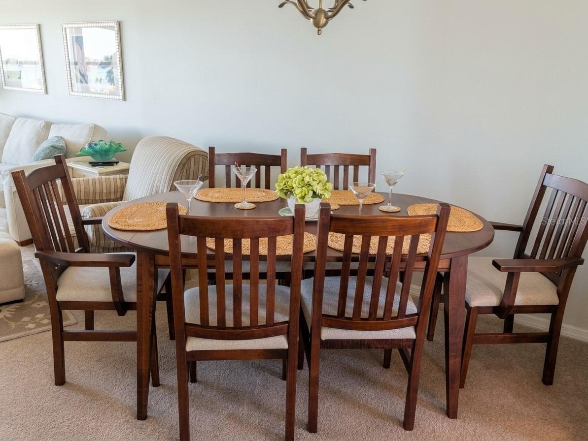 Condominium at 4725 COVE CIR #APT 609, ST PETERSBURG, photo 6 of 37