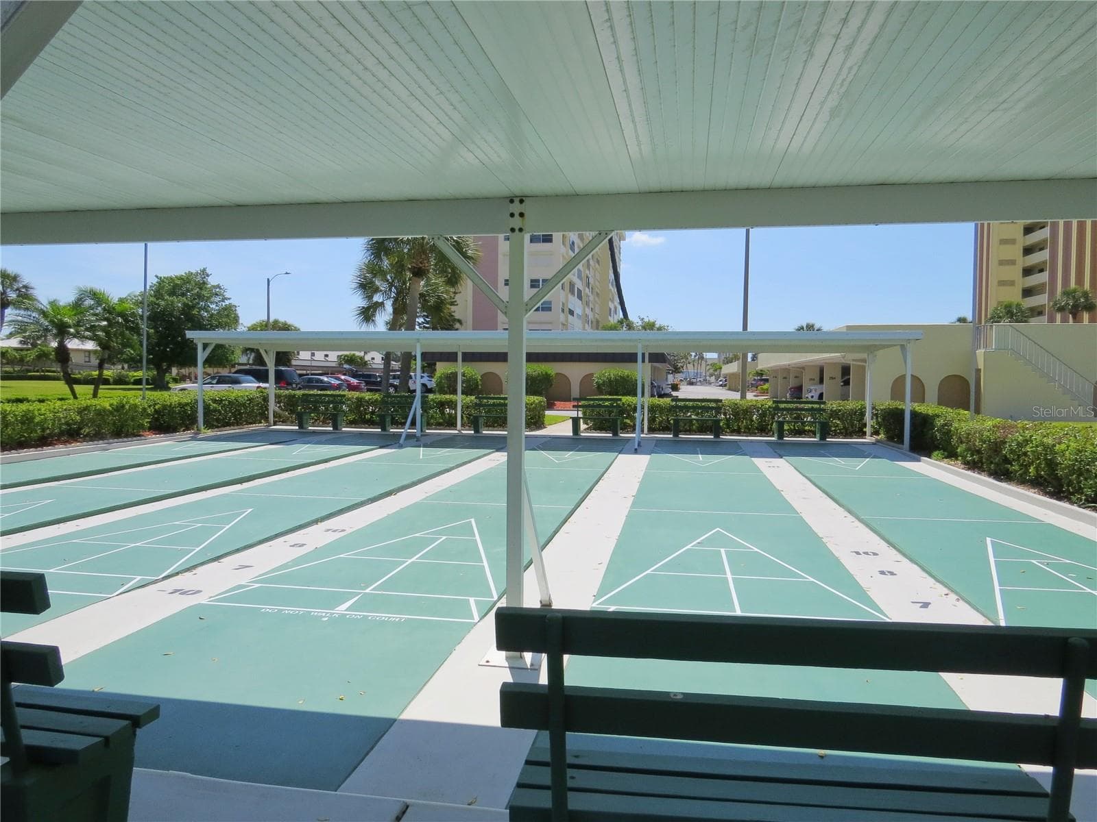SHUFFLEBOARD - 4725 COVE CIR #APT 609, ST PETERSBURG