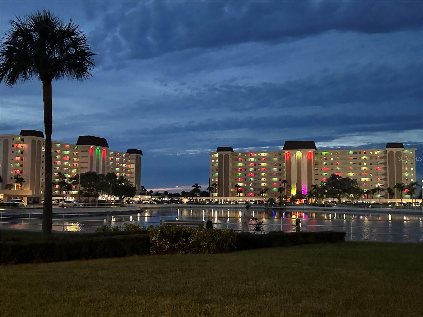 Condominium at 4725 COVE CIR #APT 609, ST PETERSBURG, photo 37 of 37