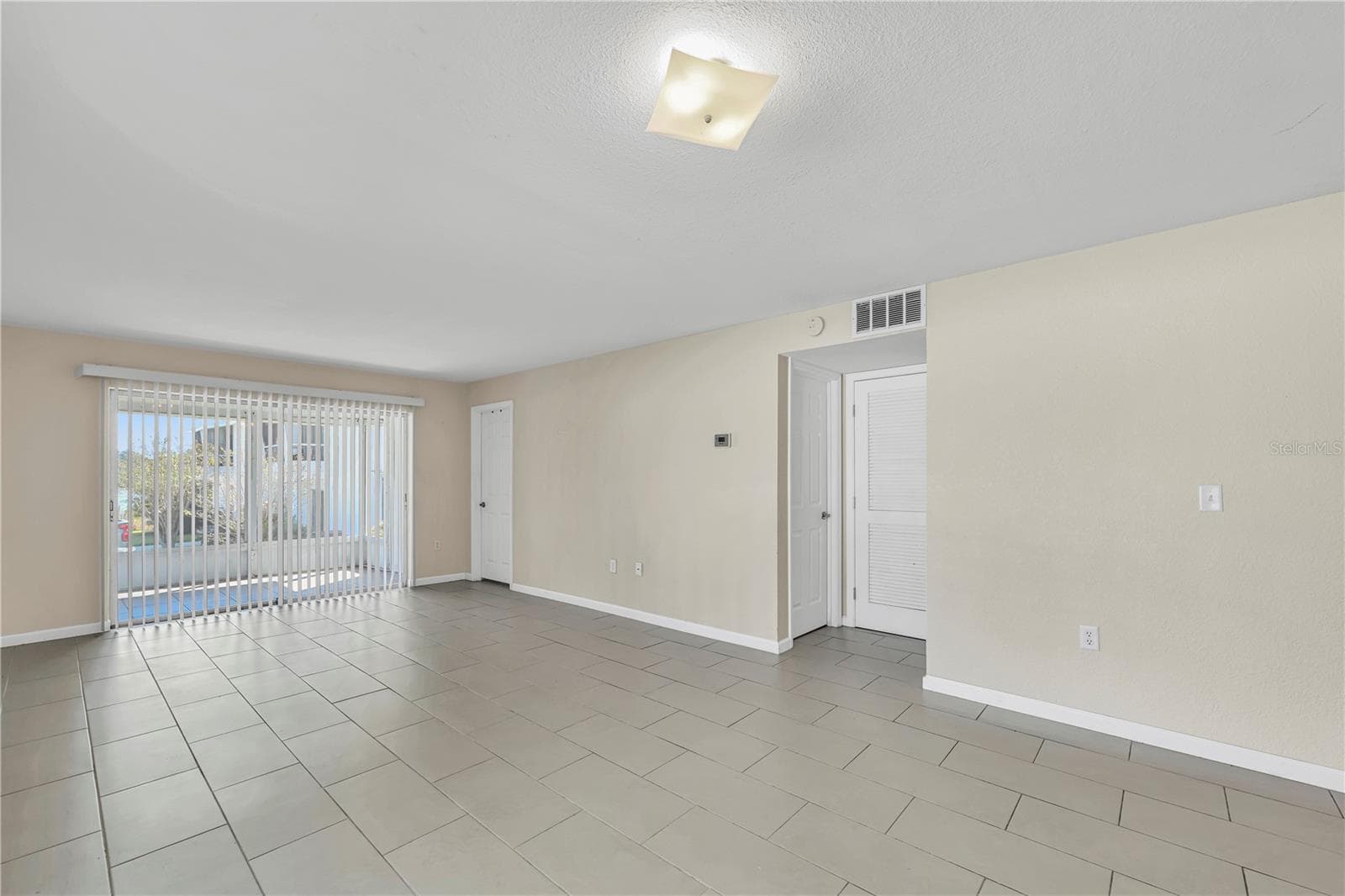 Condominium at 1550 11TH ST NE #B3, WINTER HAVEN, photo 5 of 28