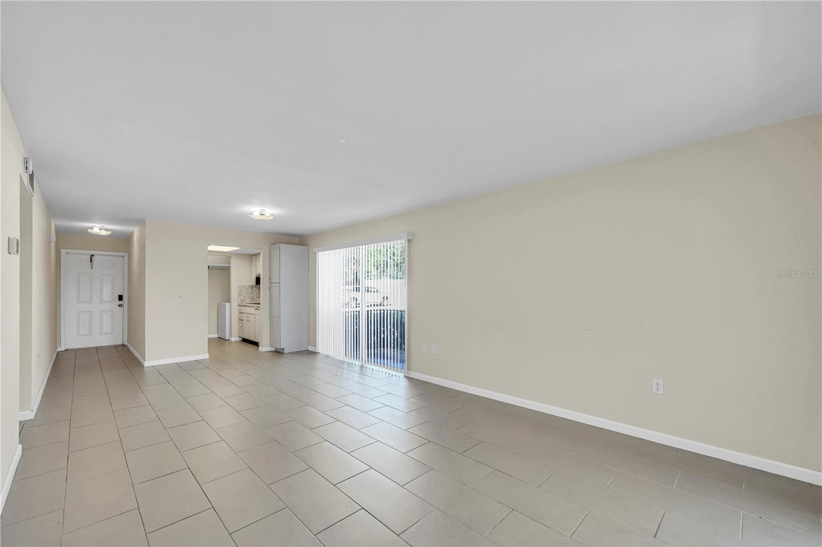 Condominium at 1550 11TH ST NE #B3, WINTER HAVEN, photo 8 of 28
