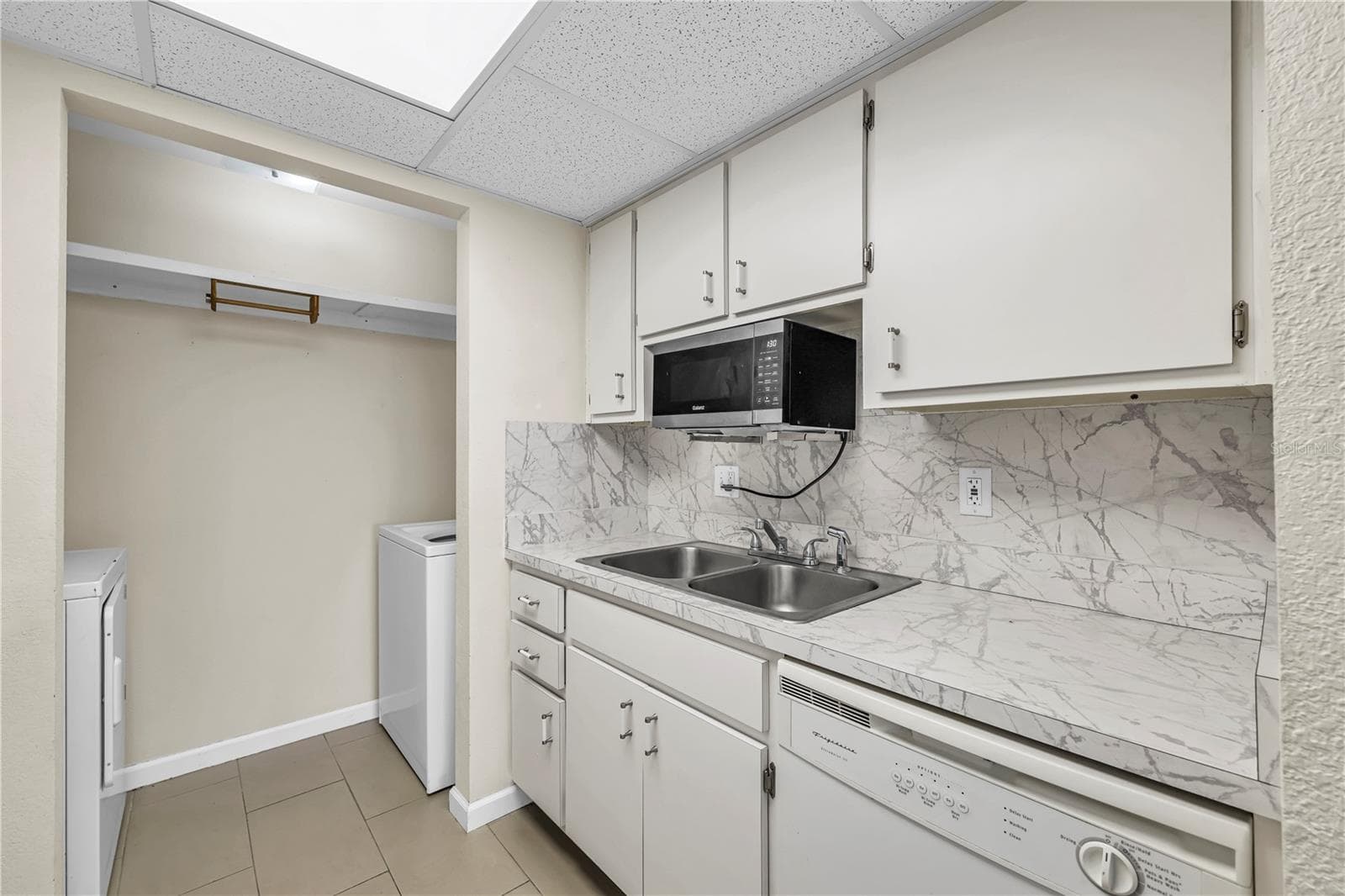 Condominium at 1550 11TH ST NE #B3, WINTER HAVEN, photo 10 of 28