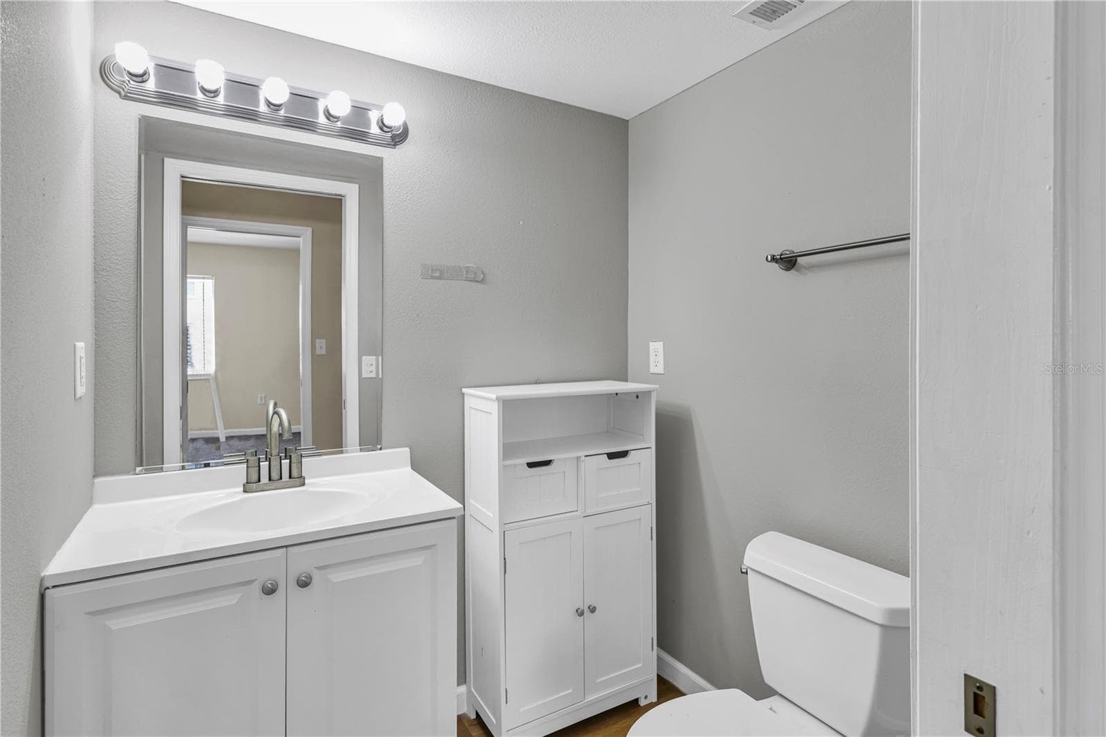 Condominium at 1550 11TH ST NE #B3, WINTER HAVEN, photo 20 of 28