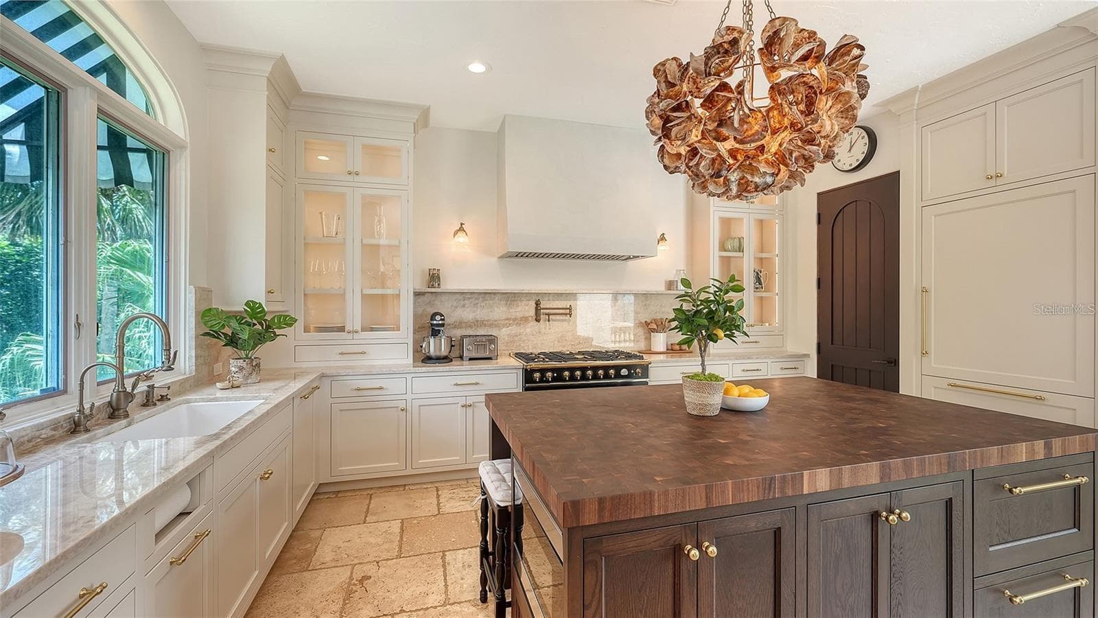 Single Family Residence at 1023 TOCOBAGA LN, SARASOTA, photo 21 of 64