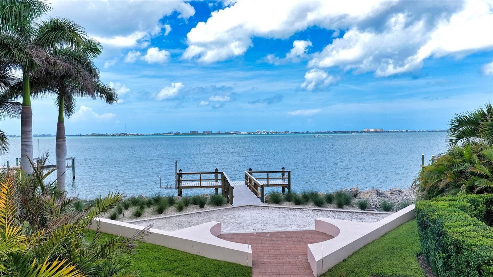 Single Family Residence at 1023 TOCOBAGA LN, SARASOTA, photo 62 of 64