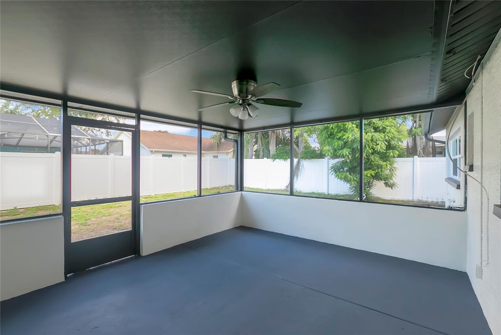 Single Family Residence at 7403 FOXBLOOM DR, PORT RICHEY, photo 43 of 48