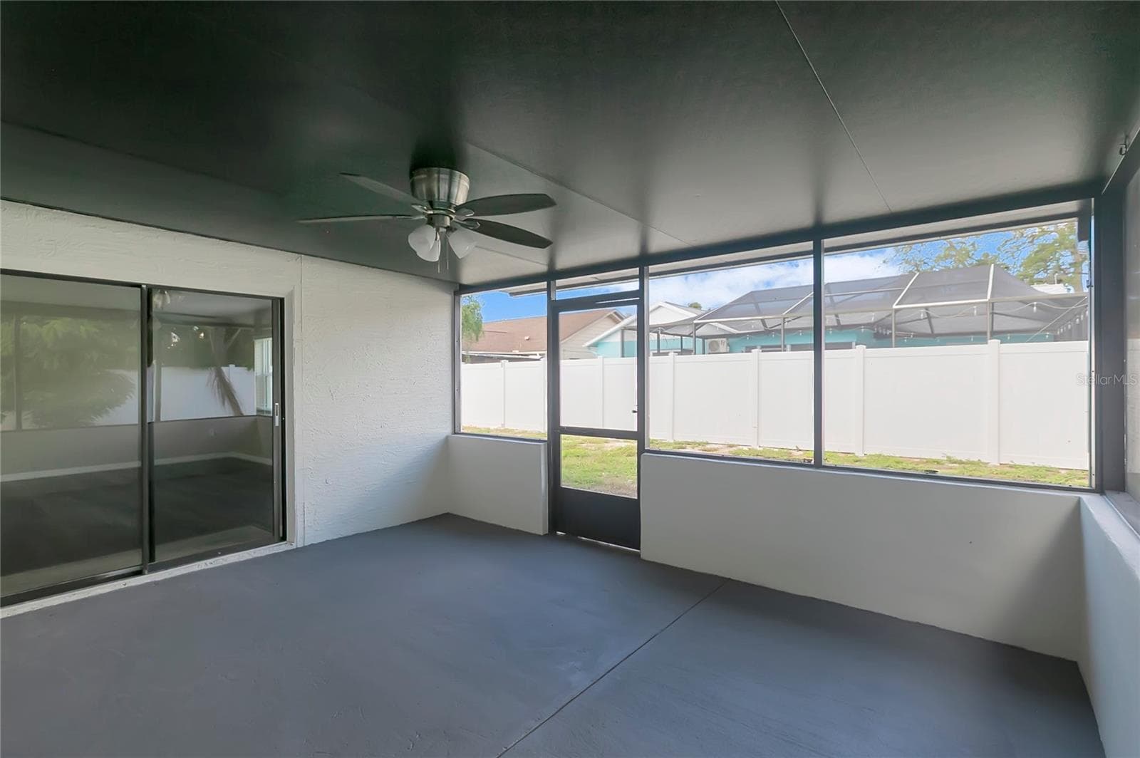 Single Family Residence at 7403 FOXBLOOM DR, PORT RICHEY, photo 44 of 48
