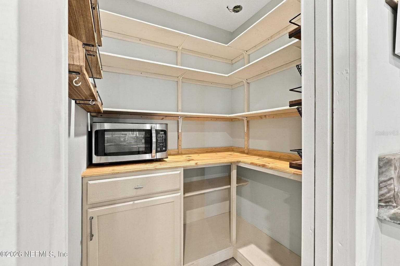 Pantry - 424 CEDAR CREEK RD, PALATKA