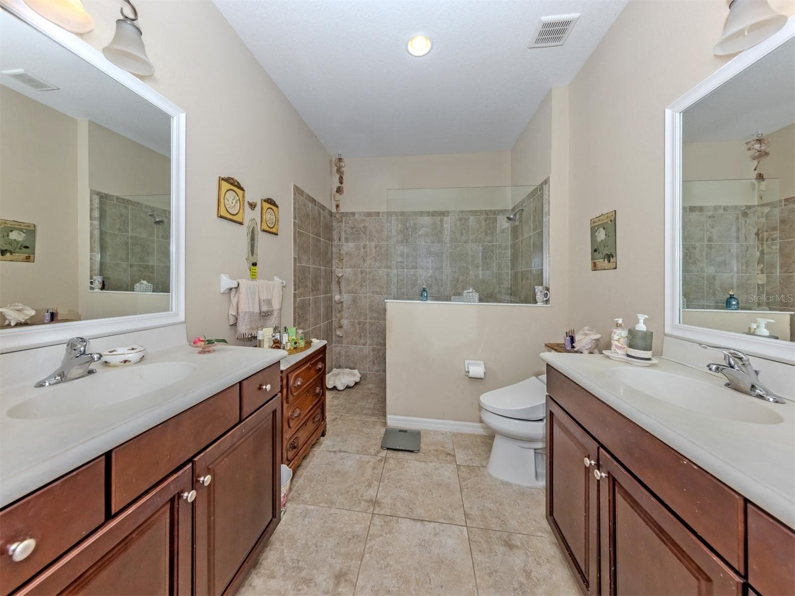 Villa at 1175 COLLIER PL, VENICE, photo 19 of 93