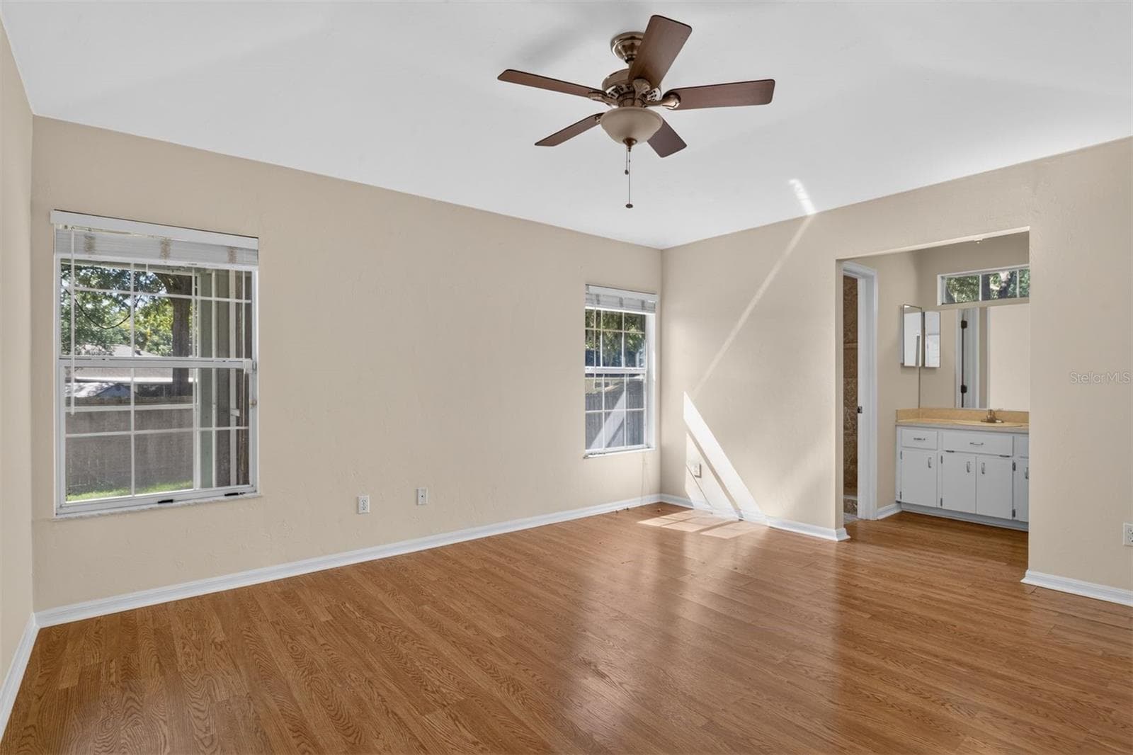 Primary suite - 8319 SW 61ST PL, GAINESVILLE