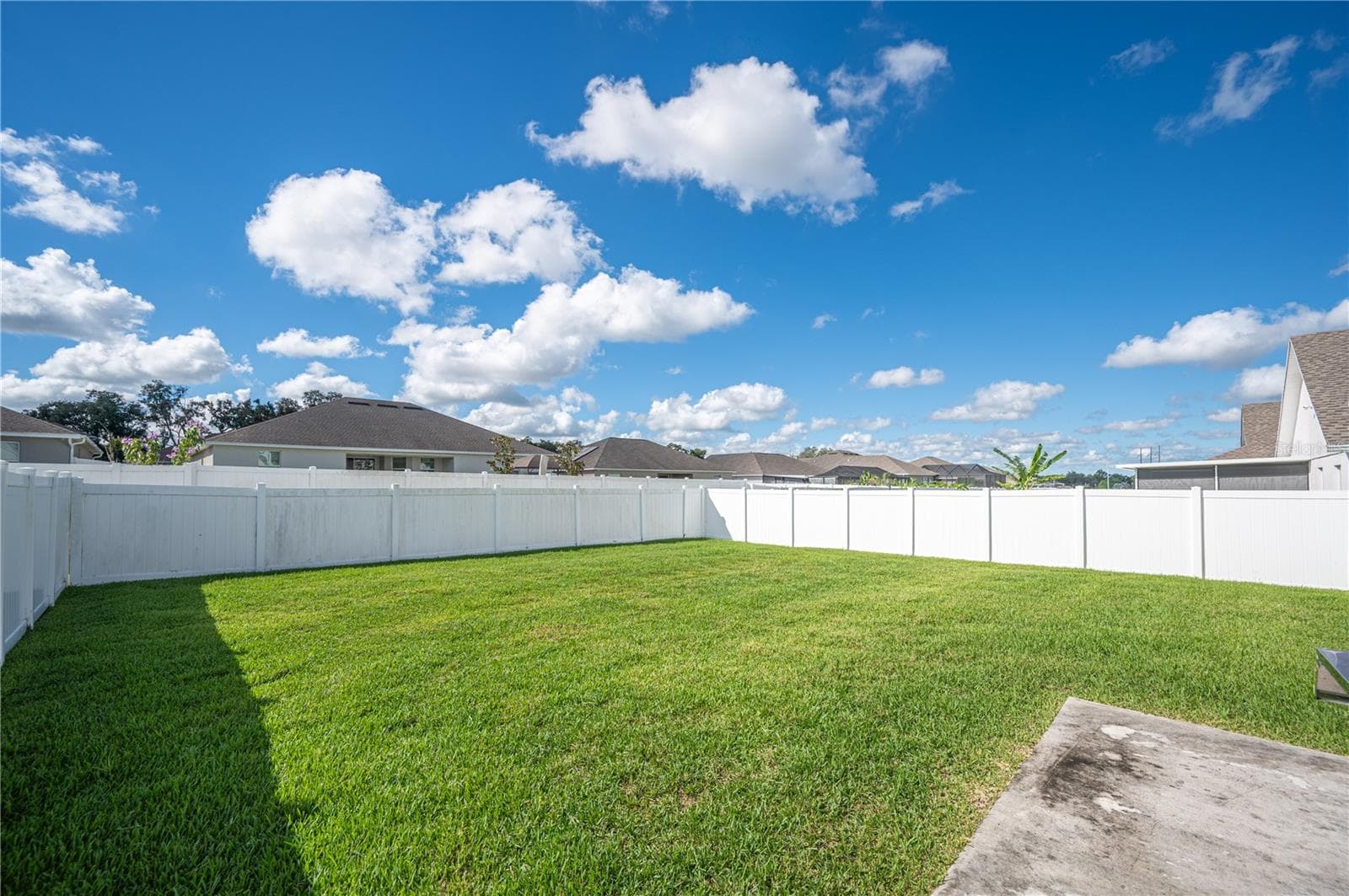 Single Family Residence at 1279 PINTAIL PL, LAKELAND, photo 33 of 41