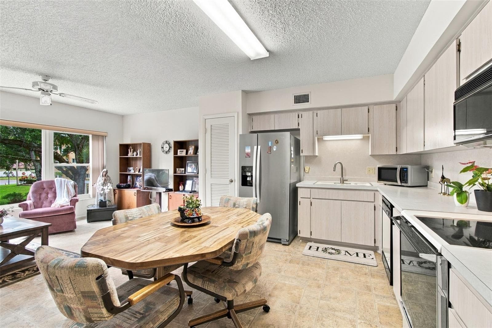 Condominium at 2221 NORWEGIAN DR #27, CLEARWATER, photo 17 of 72