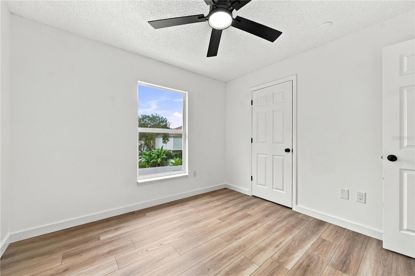 Single Family Residence at 980 MAYFAIR ST, EUSTIS, photo 35 of 48