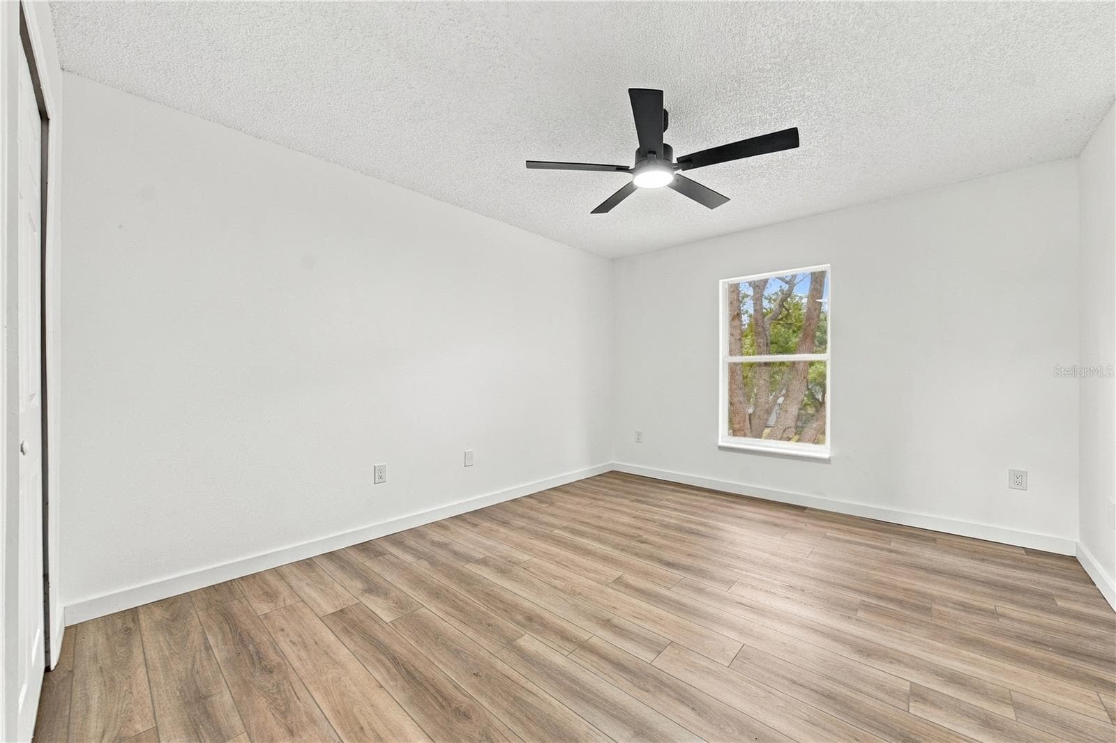 Single Family Residence at 980 MAYFAIR ST, EUSTIS, photo 42 of 48