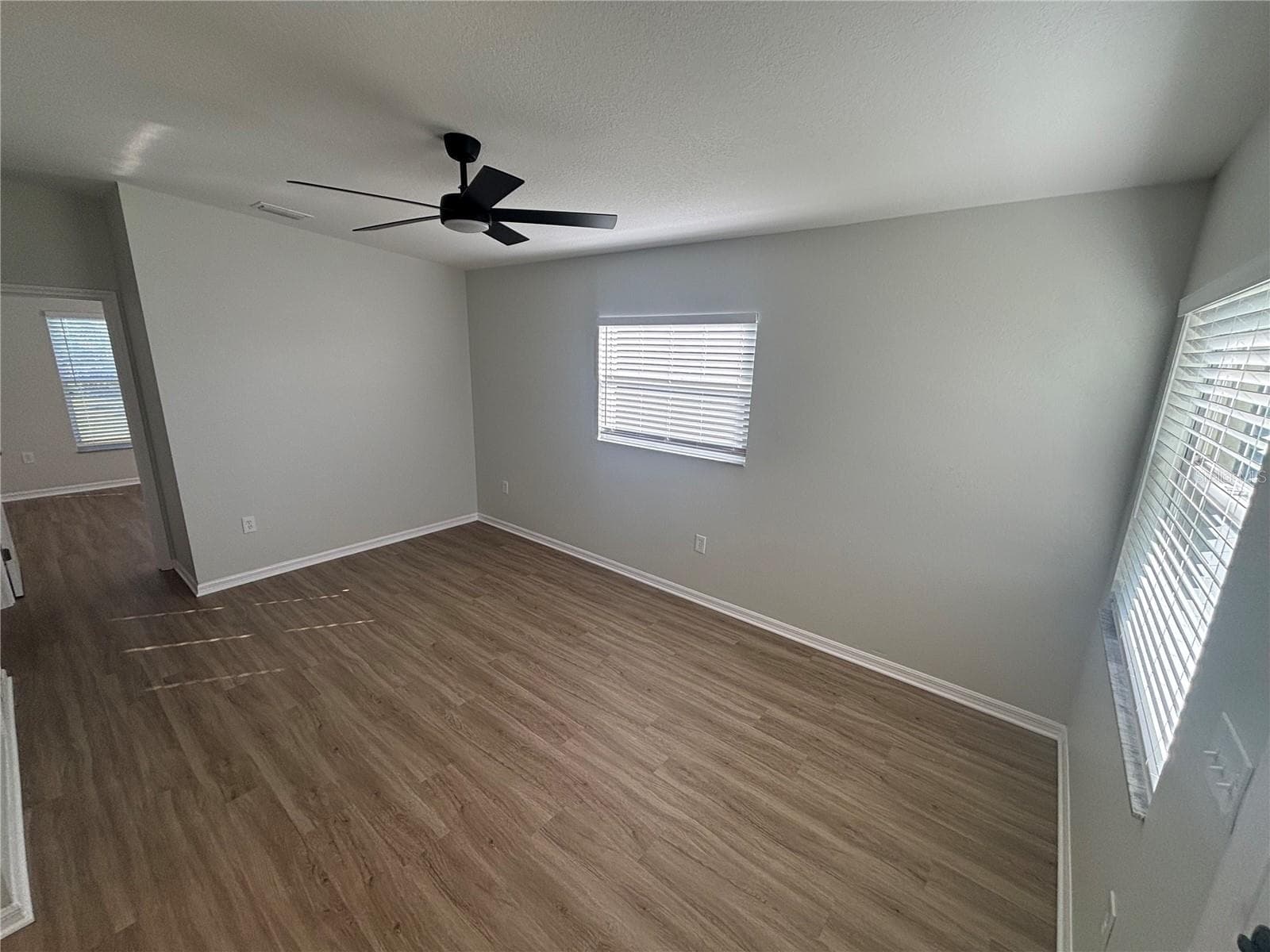 Single Family Residence at 1020 25TH ST E, PALMETTO, photo 6 of 15