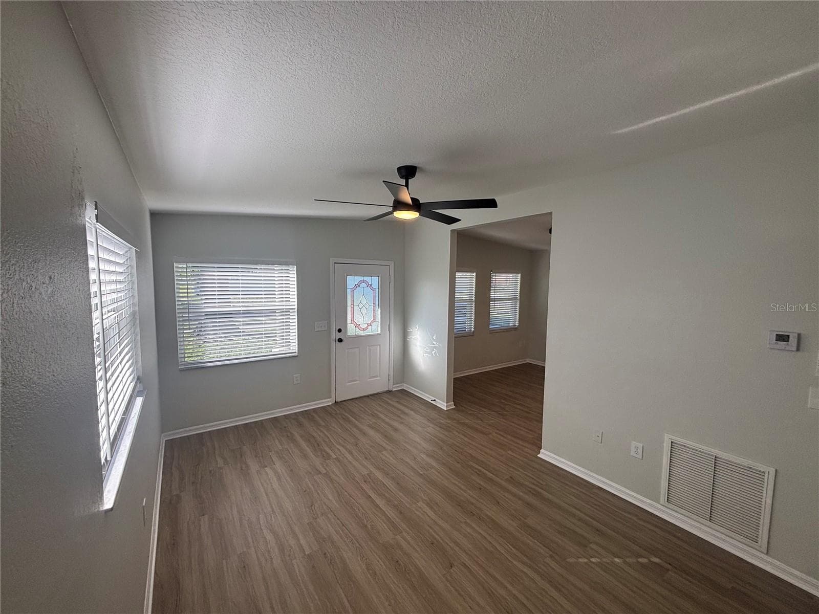 Single Family Residence at 1020 25TH ST E, PALMETTO, photo 7 of 15