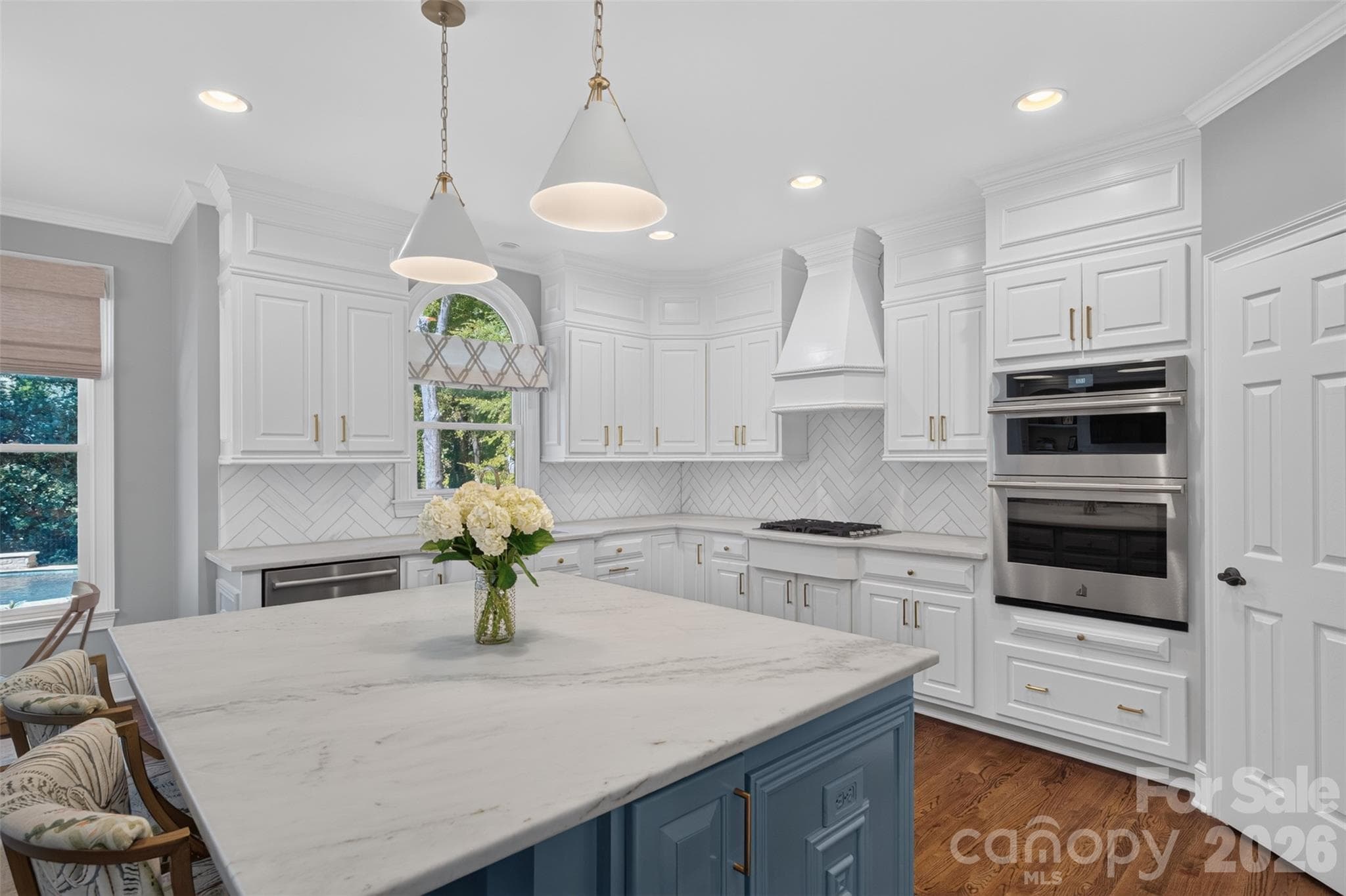 Single Family Residence at 8634 Woodmere Crossing Drive, Charlotte, photo 11 of 48