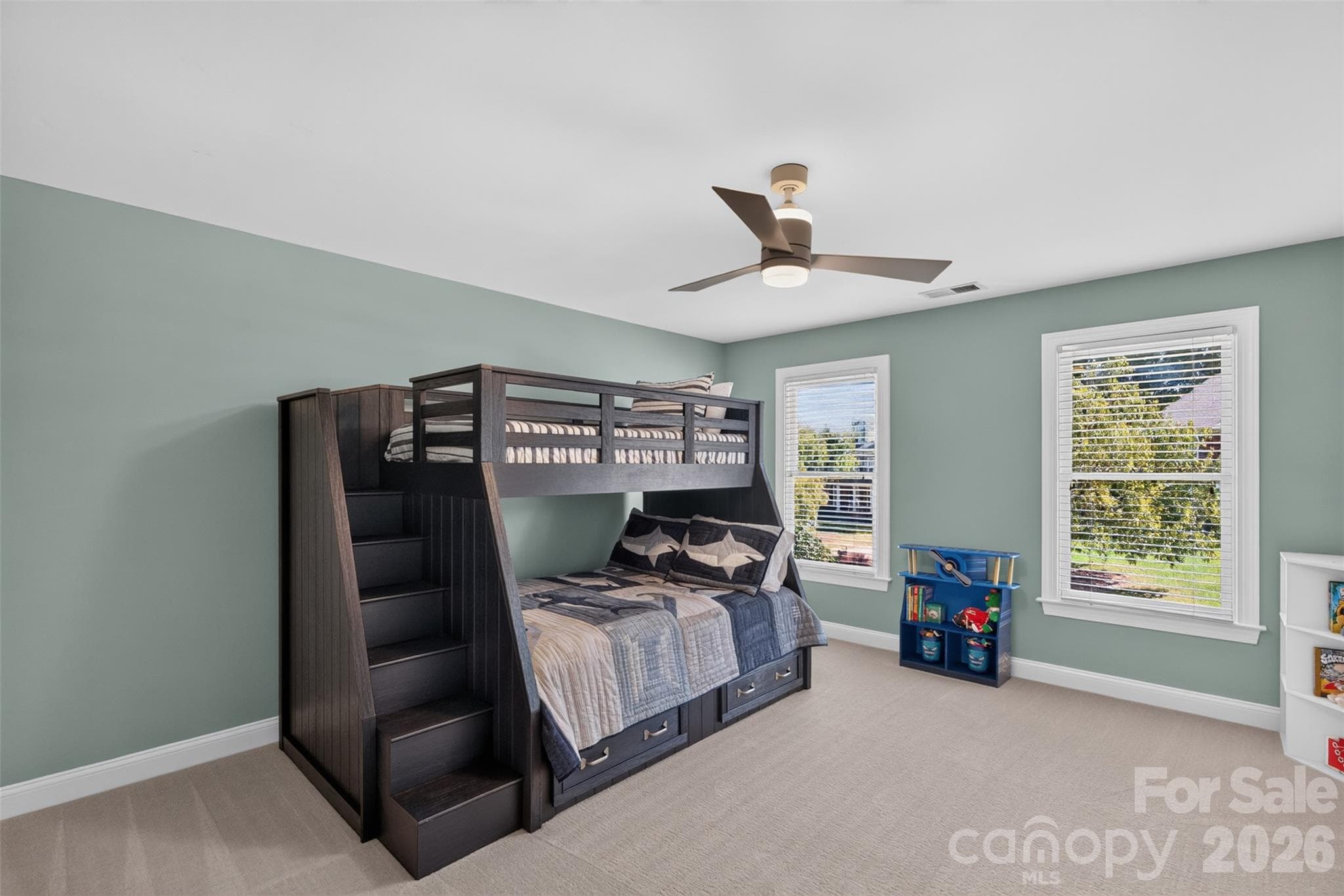 Single Family Residence at 8634 Woodmere Crossing Drive, Charlotte, photo 30 of 48
