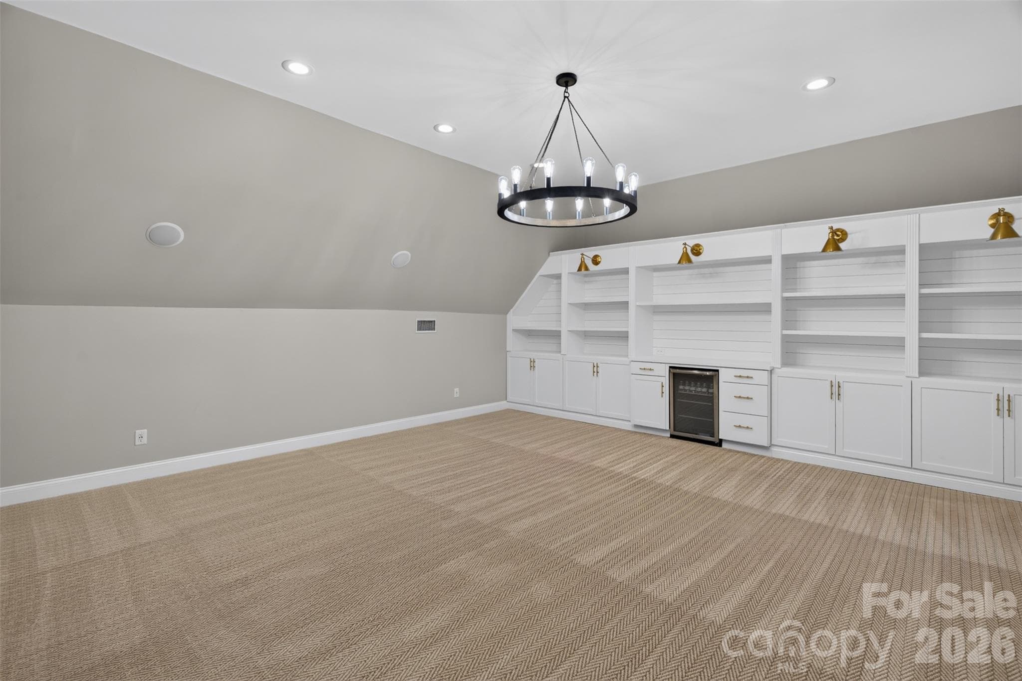 Single Family Residence at 8634 Woodmere Crossing Drive, Charlotte, photo 36 of 48