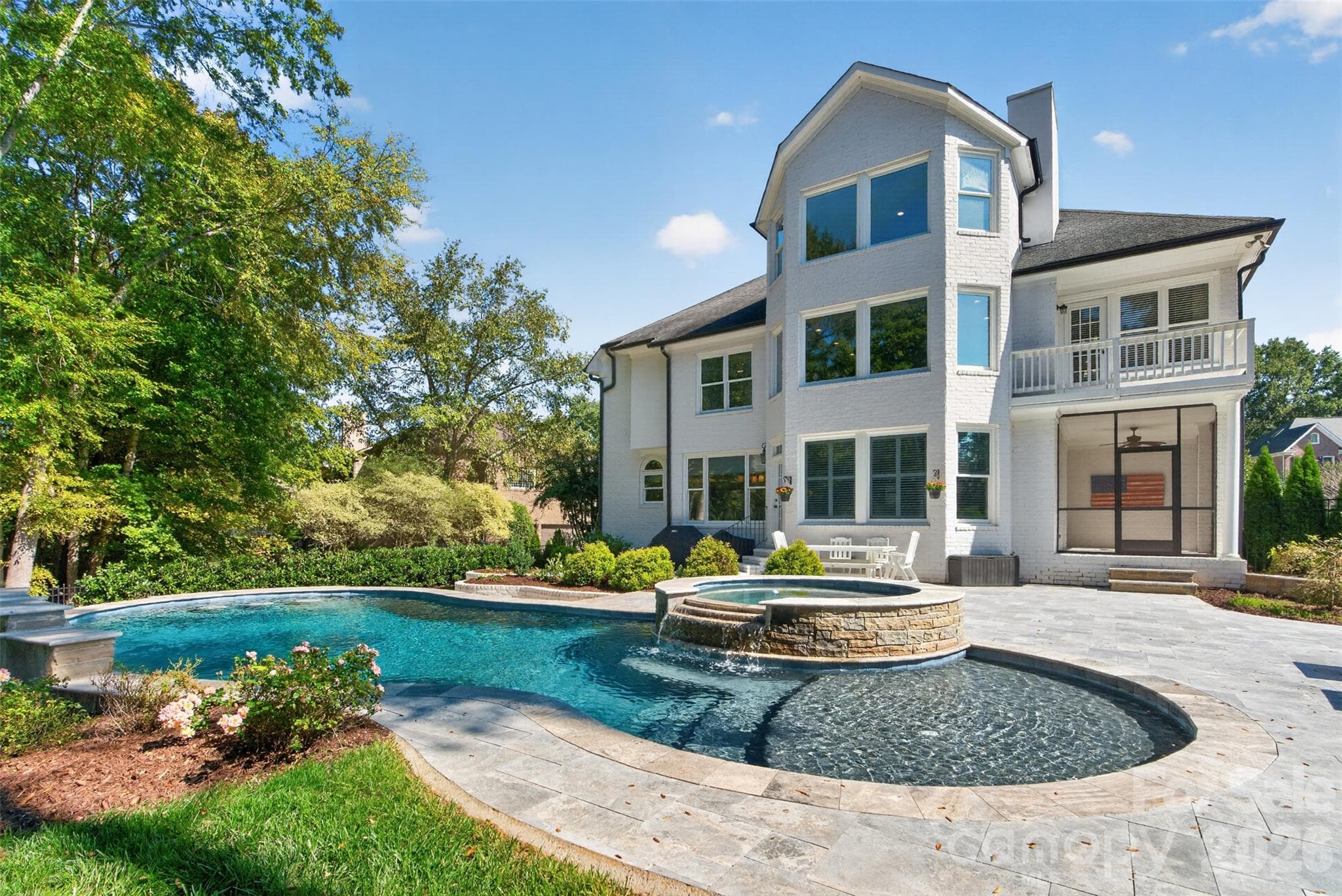 Single Family Residence at 8634 Woodmere Crossing Drive, Charlotte, photo 45 of 48