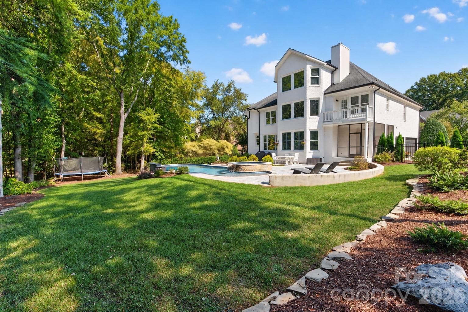 Single Family Residence at 8634 Woodmere Crossing Drive, Charlotte, photo 46 of 48