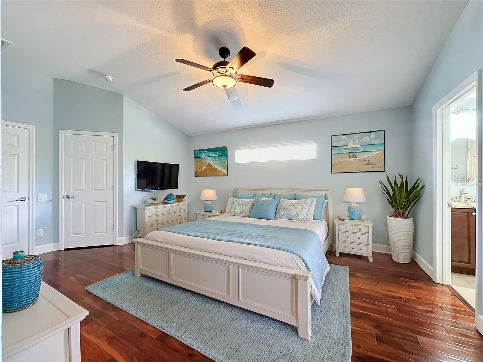 Primary Suite Virtually staged - 516 PLAYA DR, DAVENPORT