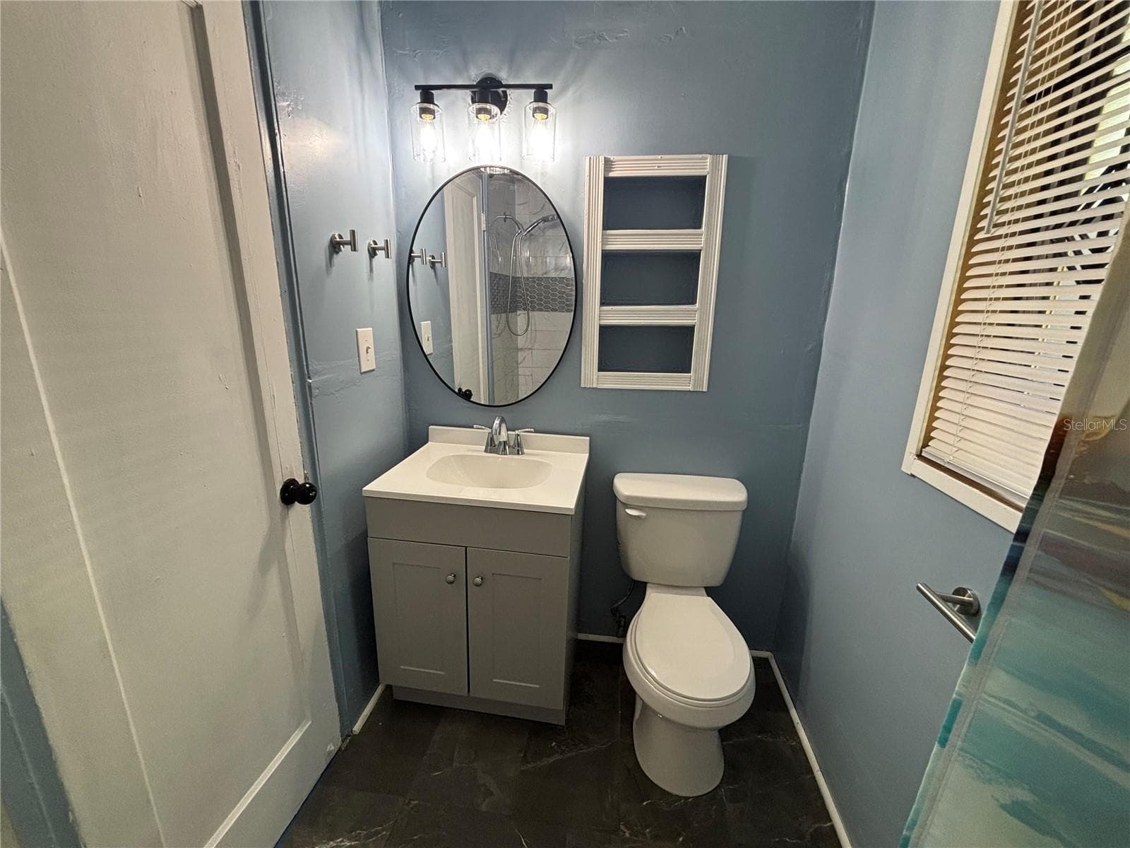 Single Family Residence at 5551 VERBENA RD, JACKSONVILLE, photo 4 of 12