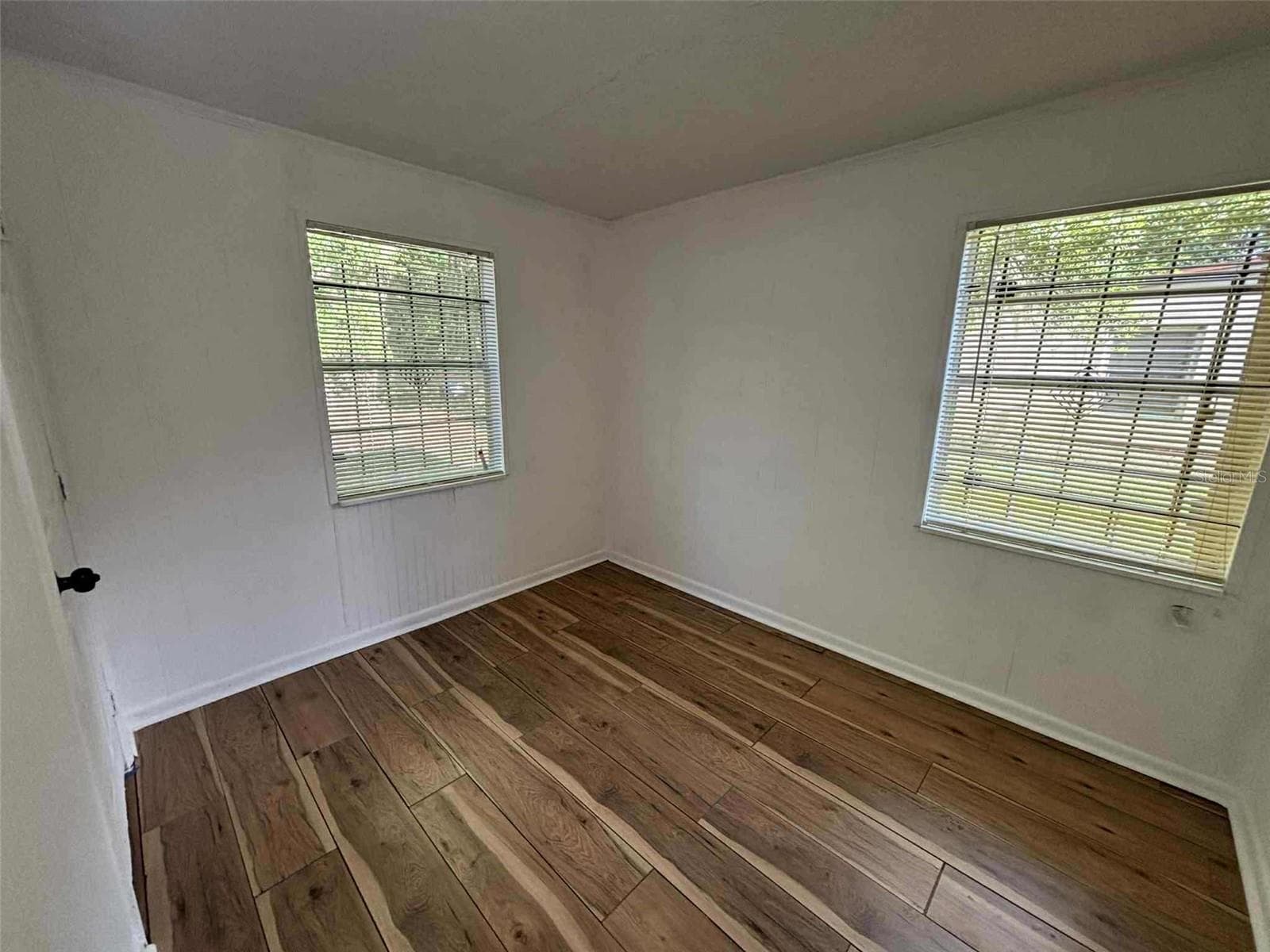 Single Family Residence at 5551 VERBENA RD, JACKSONVILLE, photo 10 of 12