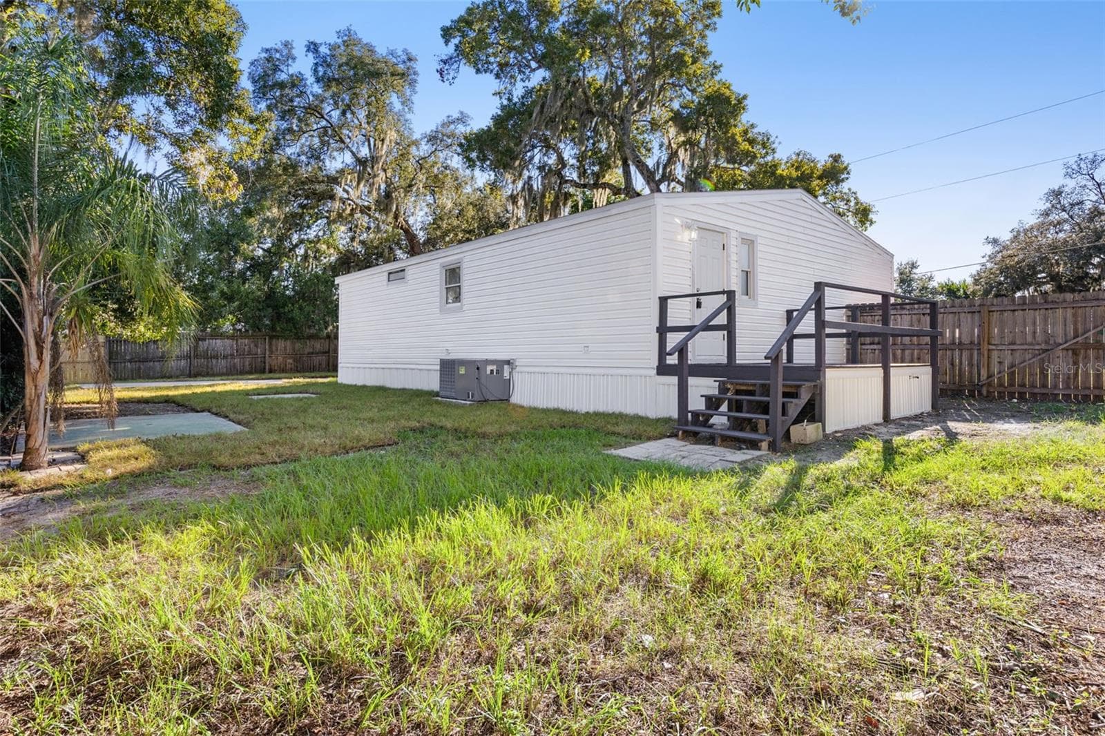 Single Family Residence at 870 WOLF TRL, CASSELBERRY, photo 23 of 33