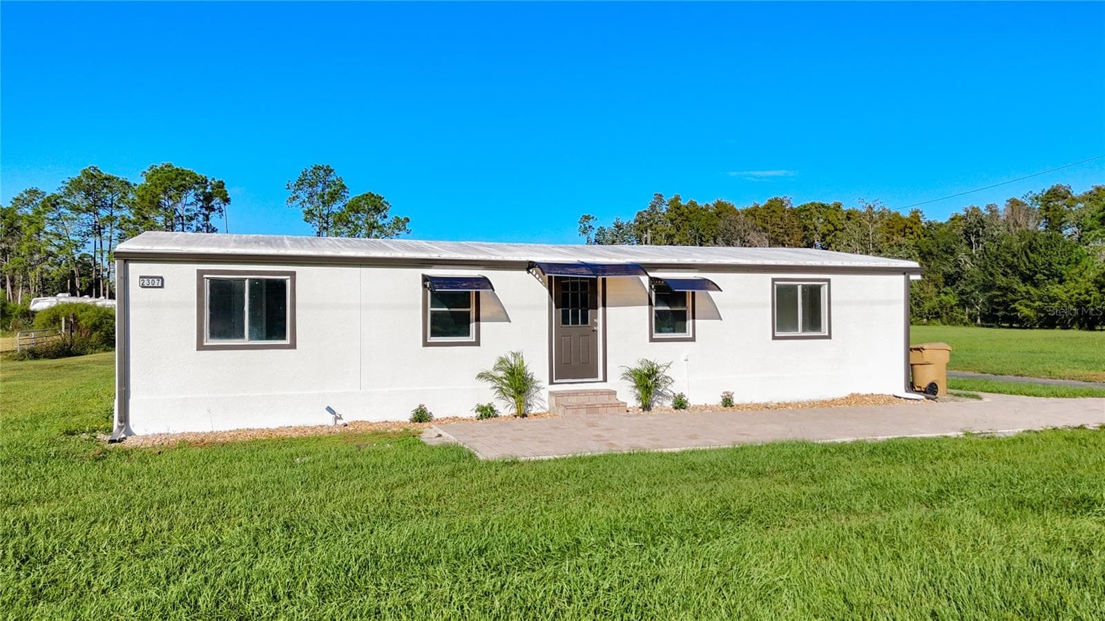Manufactured Home at 2307 STATE ROAD 33, CLERMONT, photo 18 of 77