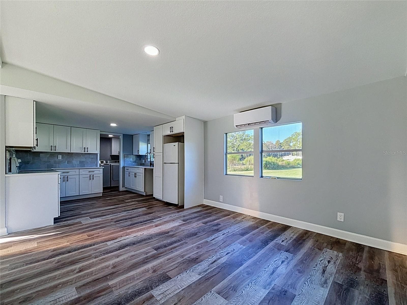 Manufactured Home at 2307 STATE ROAD 33, CLERMONT, photo 27 of 77