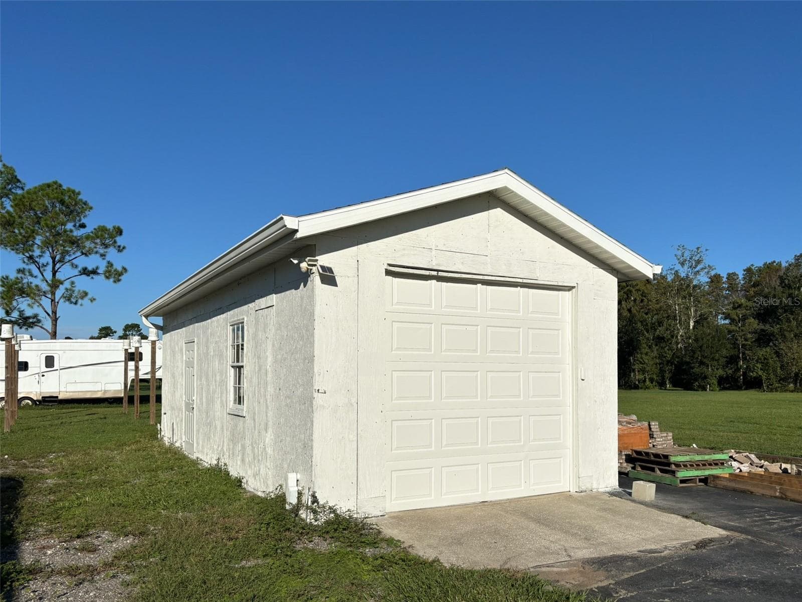 Manufactured Home at 2307 STATE ROAD 33, CLERMONT, photo 61 of 77
