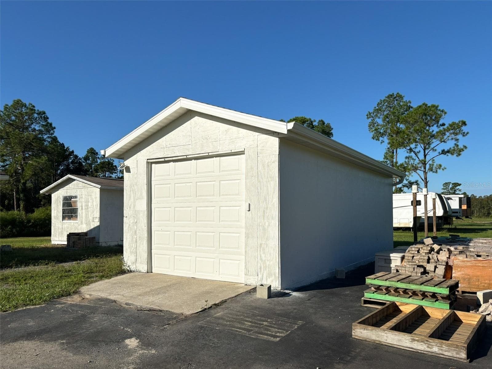 Manufactured Home at 2307 STATE ROAD 33, CLERMONT, photo 63 of 77
