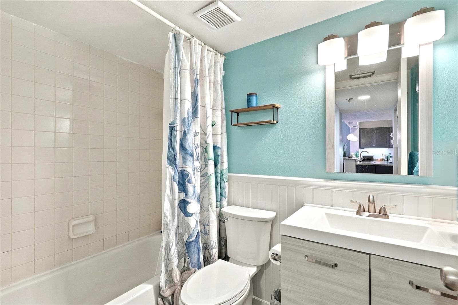 Condominium at 4530 PINEBROOK CIR #206, BRADENTON, photo 18 of 25