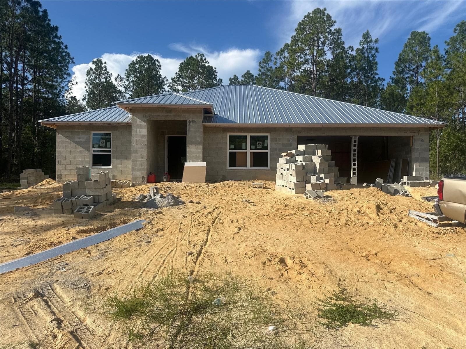 Actual home under construction - 6232 SW 204TH AVE, DUNNELLON
