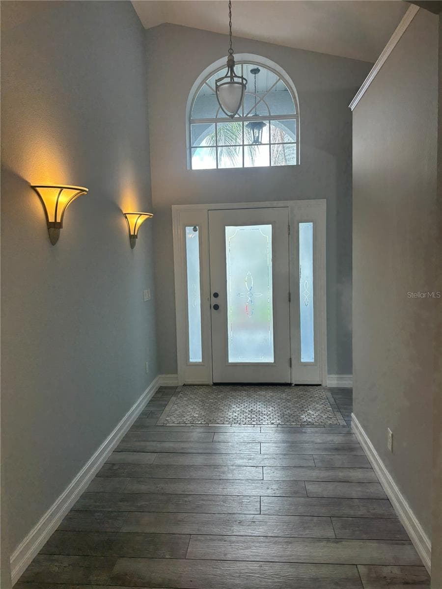 Single Family Residence at 2830 STRAND CIR, OVIEDO, photo 12 of 24