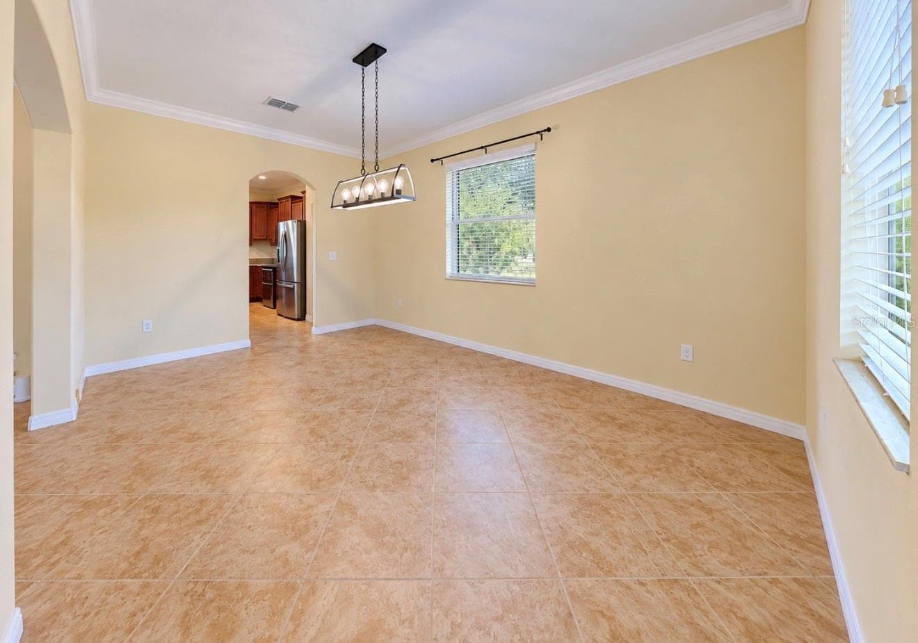 Single Family Residence at 12130 STREAMBED DR, RIVERVIEW, photo 7 of 72