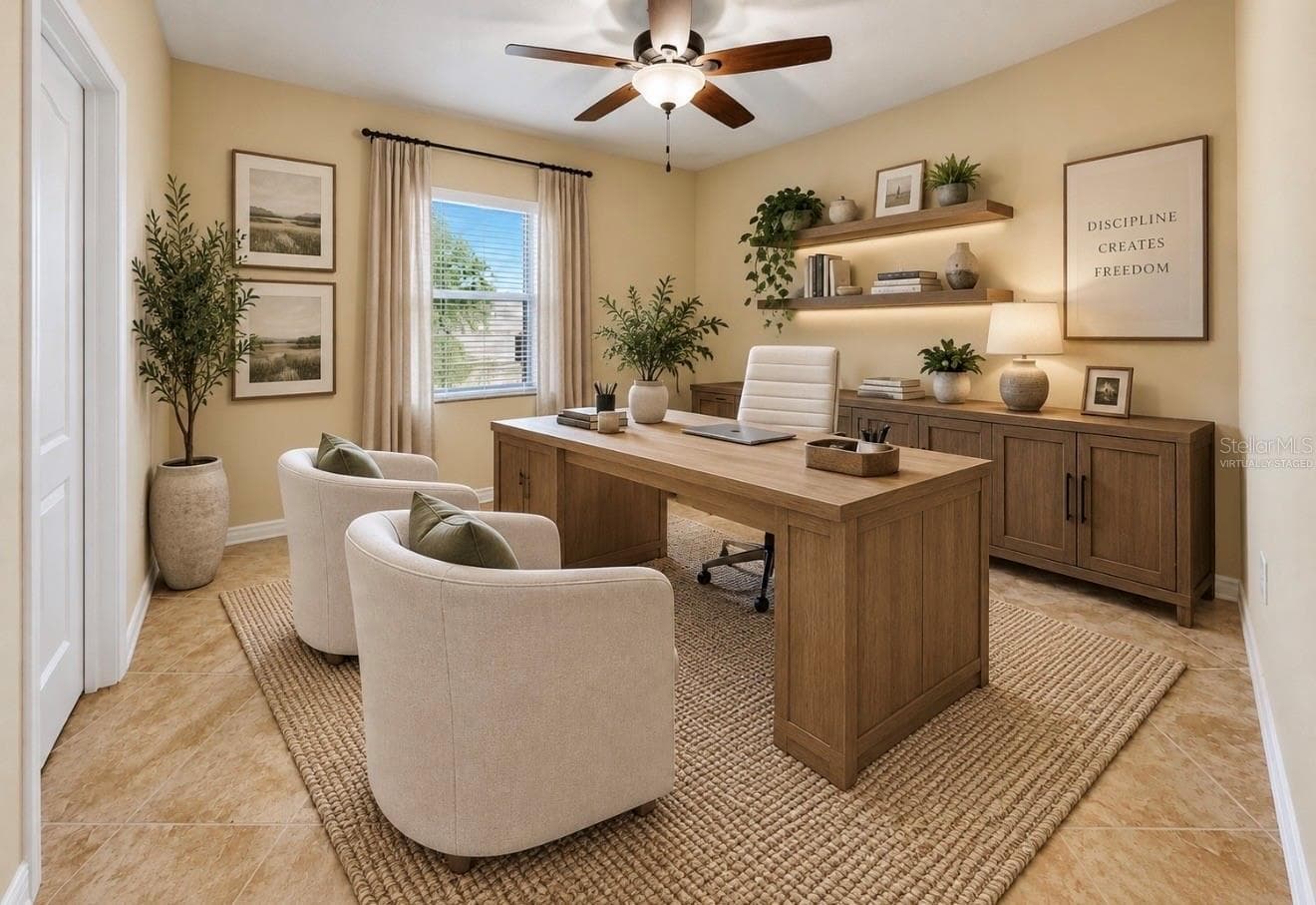 Virtually Staged 1st Floor Office or Bedroom with Attached Full Bath - 12130 STREAMBED DR, RIVERVIEW