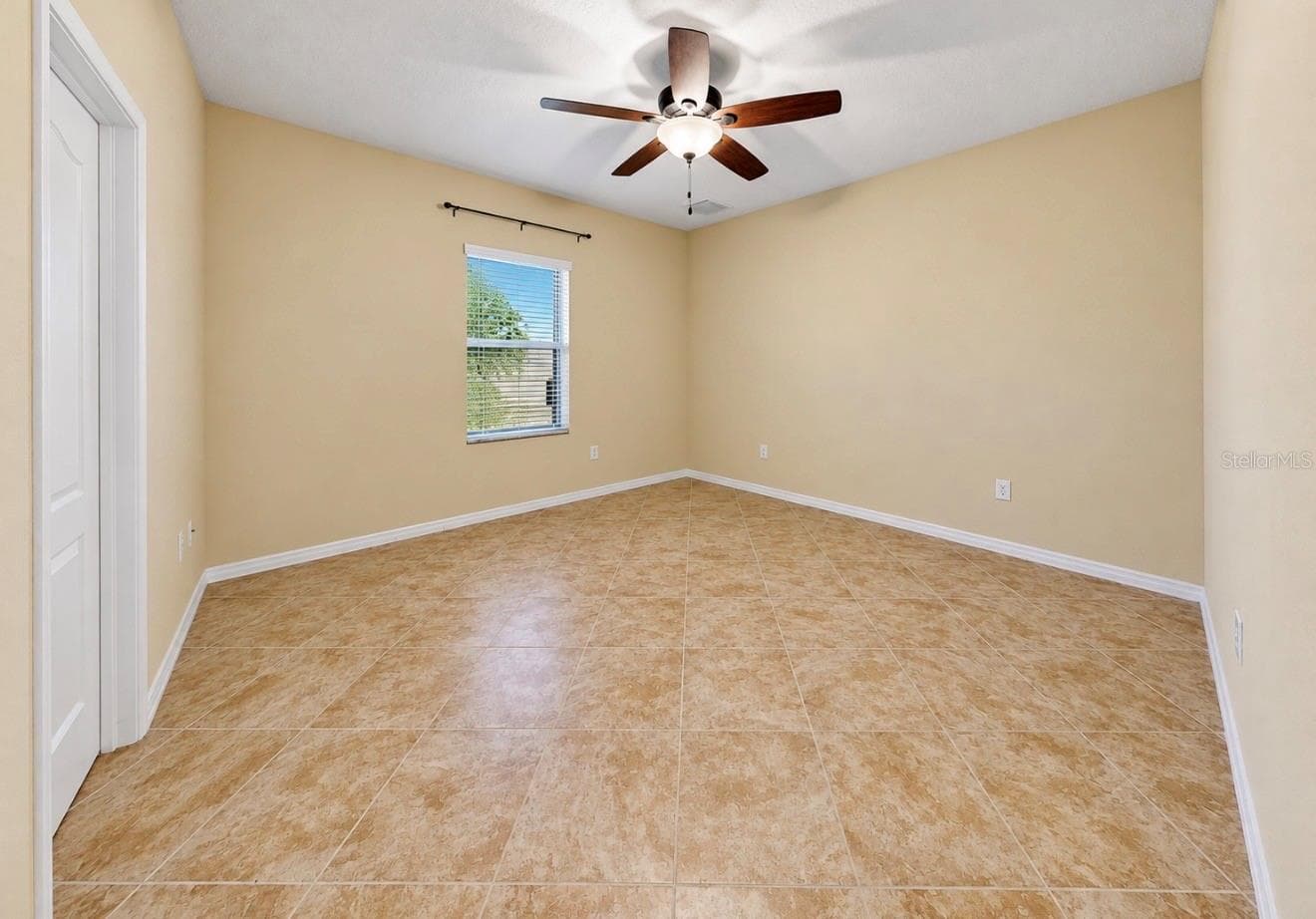 Single Family Residence at 12130 STREAMBED DR, RIVERVIEW, photo 20 of 72