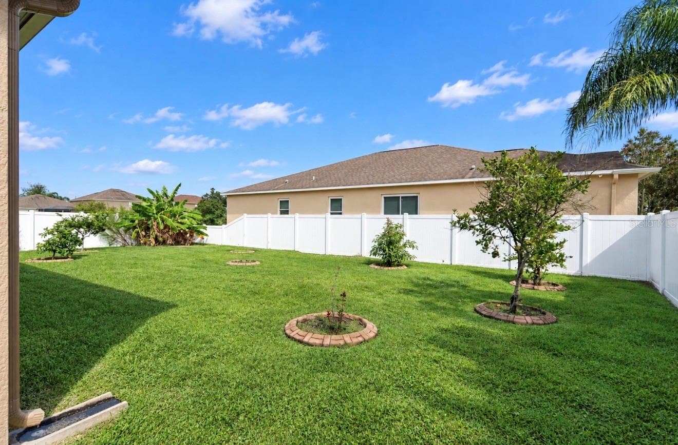 Single Family Residence at 12130 STREAMBED DR, RIVERVIEW, photo 44 of 72
