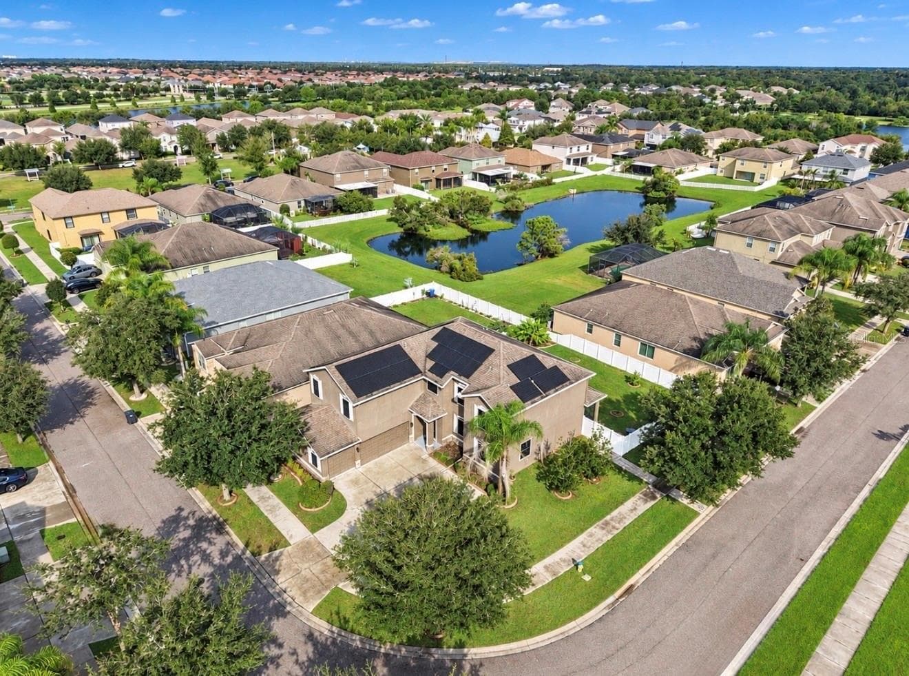Single Family Residence at 12130 STREAMBED DR, RIVERVIEW, photo 54 of 72
