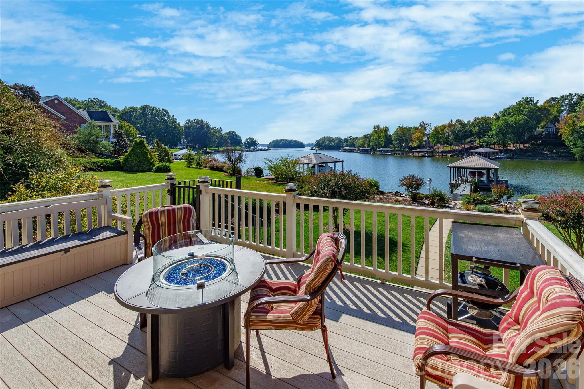 So much outdoor space - 185 E Tattersall Drive, Statesville