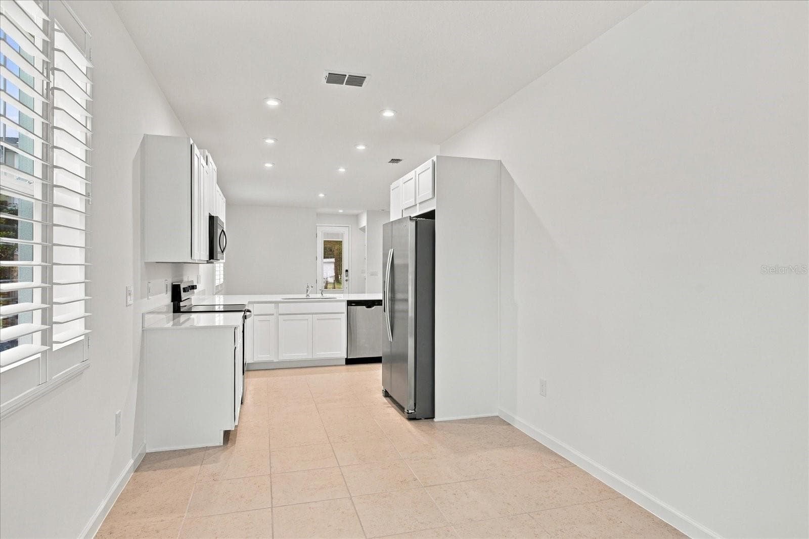 Townhouse at 161 BEAR SPRINGS DR, WINTER SPRINGS, photo 14 of 29