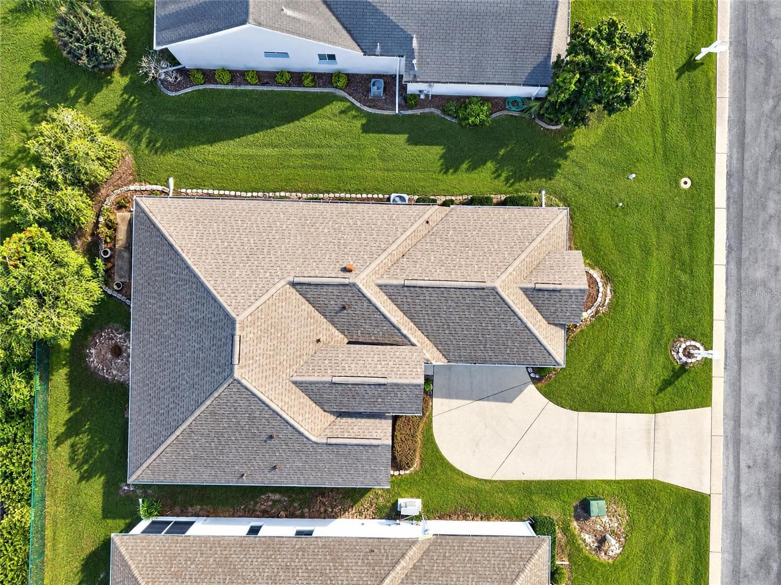 Single Family Residence at 2323 NW 55TH AVENUE RD, OCALA, photo 6 of 60