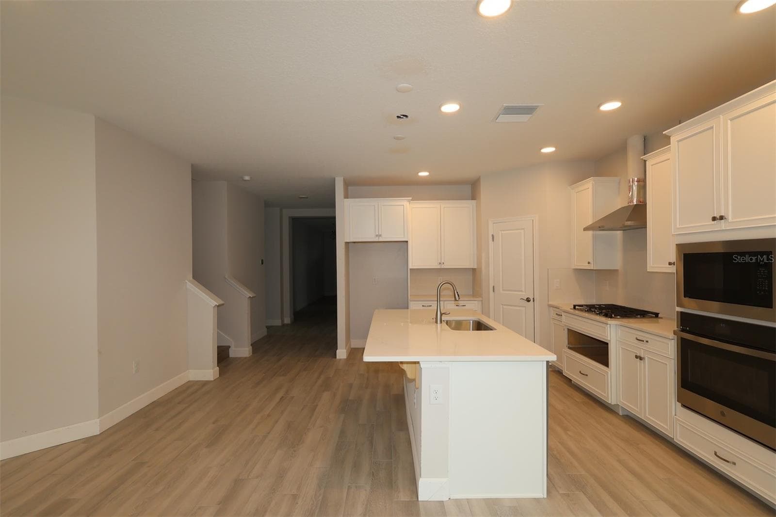 Single Family Residence at 2909 SWEETGRASS LN, ZELLWOOD, photo 10 of 53